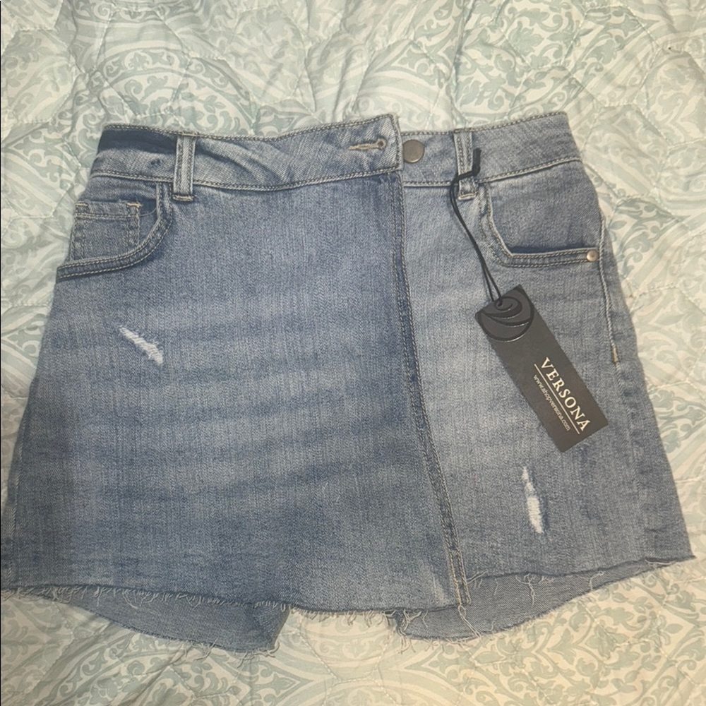 Versona Light Blue Denim Skirt